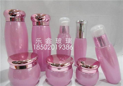 方寸間的藝術(shù) 化妝品瓶子的美學(xué)與匠心